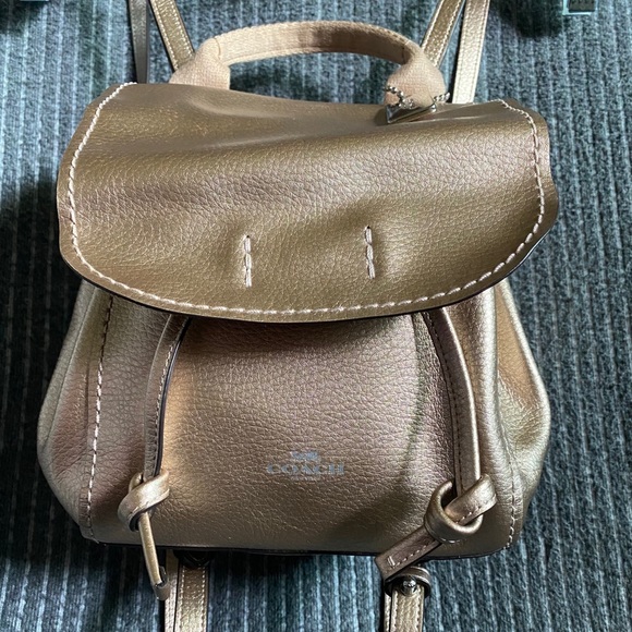 coach derby backpack straps